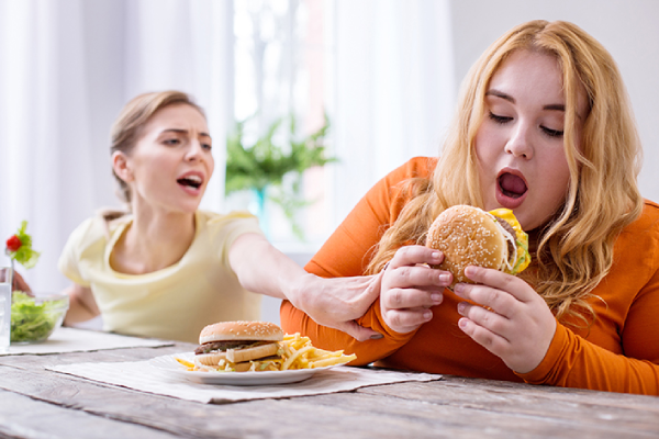 مراقبتهای بعد از جراحی لاغری بیماران مبتلا به پرخوری عصبی